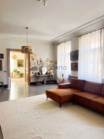 Pronájem bytu 2+1, Praha, Plaská, 121 m2