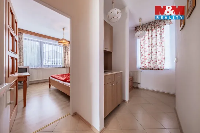 Prodej rodinného domu, Horní Branná, 300 m2