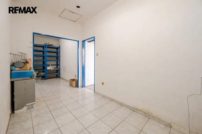 Prodej obchodního prostoru, Rataje nad Sázavou, 200 m2