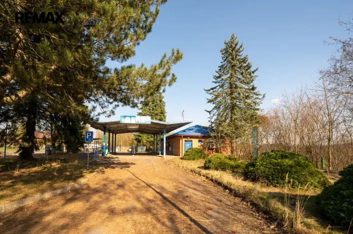 Prodej obchodního prostoru, Rataje nad Sázavou, 200 m2