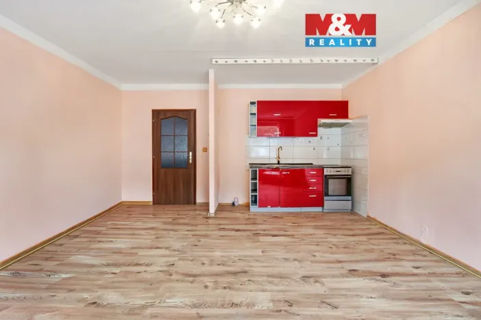 Prodej bytu 1+kk, Ústí nad Labem - Všebořice, Spartakiádní, 31 m2