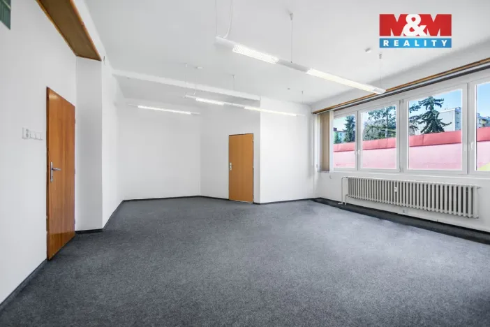 Pronájem kanceláře, Klatovy - Klatovy III, Pod Hůrkou, 211 m2