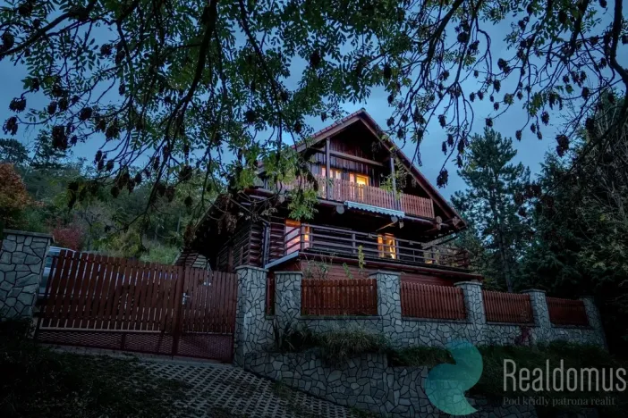 Prodej chaty, Chodouň, 98 m2