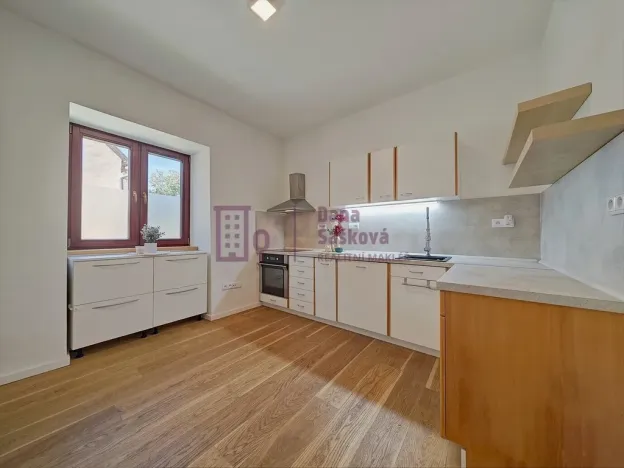 Prodej rodinného domu, Kunžak - Valtínov, 401 m2
