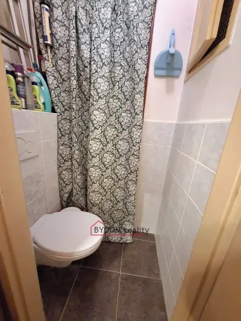 Prodej bytu 1+kk, Praha - Bubeneč, Terronská, 27 m2