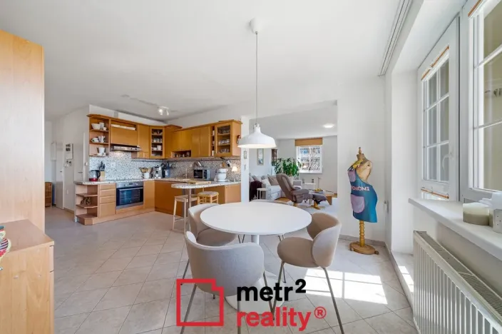 Prodej bytu 2+1, Olomouc, Politických vězňů, 70 m2