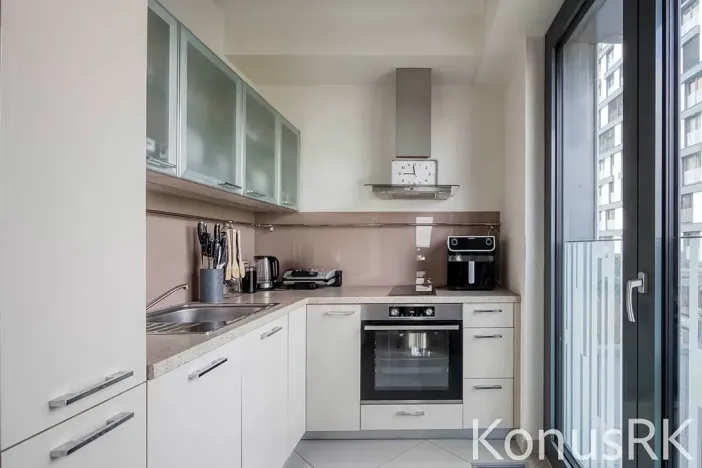 Prodej bytu 2+kk, Praha - Žižkov, Olšanská, 65 m2