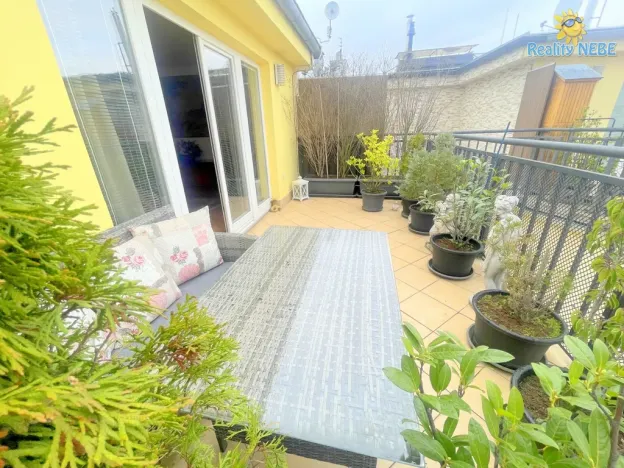 Pronájem bytu 3+kk, Praha - Smíchov, Zborovská, 93 m2