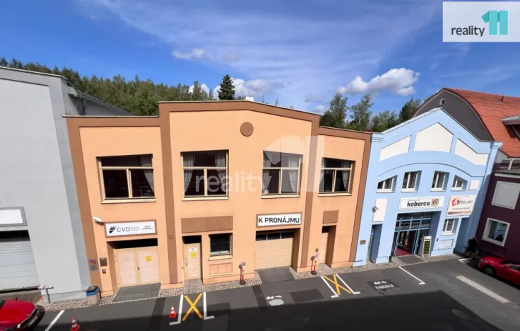 Pronájem skladu, Karlovy Vary - Dvory, Chebská, 213 m2