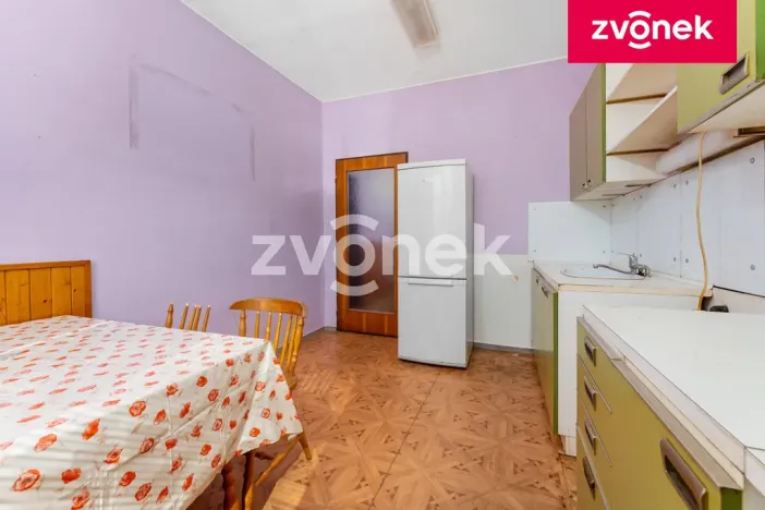 Prodej bytu 3+1, Zlín, Padělky II, 75 m2