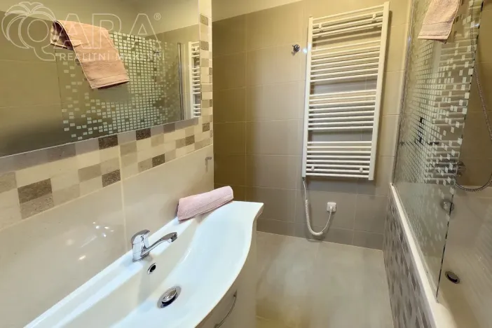 Pronájem bytu 3+kk, Praha - Vinohrady, Nad Primaskou, 56 m2