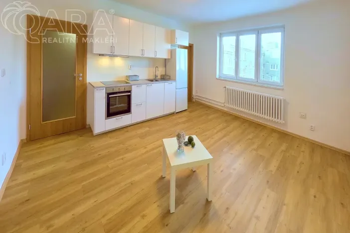 Pronájem bytu 3+kk, Praha - Vinohrady, Nad Primaskou, 56 m2