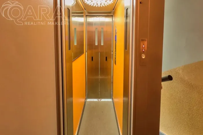 Pronájem bytu 3+kk, Praha - Vinohrady, Nad Primaskou, 56 m2