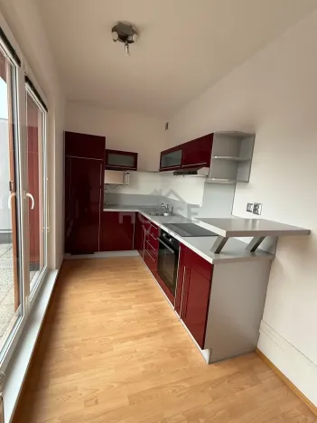 Pronájem bytu 1+kk, Praha - Pitkovice, Pečárková, 42 m2