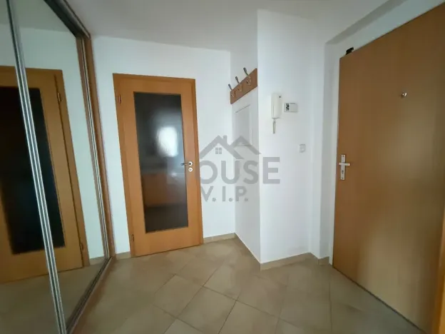 Pronájem bytu 1+kk, Praha - Pitkovice, Pečárková, 42 m2