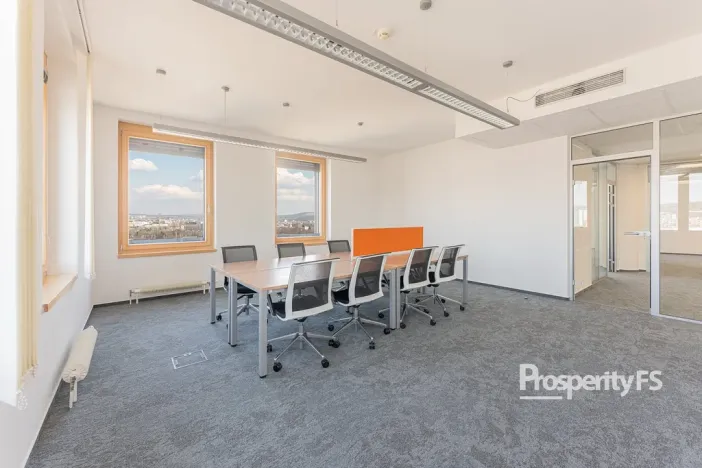 Pronájem kanceláře, Brno - Štýřice, Pražákova, 34 m2