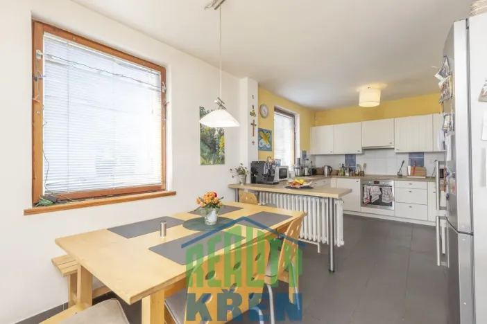 Prodej vily, Praha - Suchdol, Havraní, 246 m2