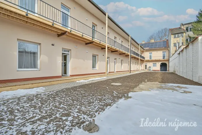 Pronájem bytu 1+1, Brno - Židenice, Bubeníčkova, 25 m2