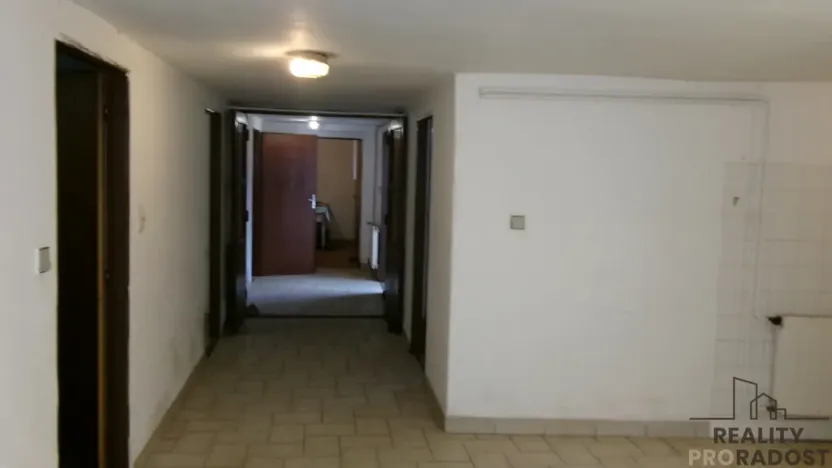 Pronájem skladu, Střelice, 120 m2