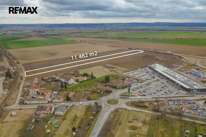 Prodej komerčního pozemku, Moravské Budějovice, 11482 m2