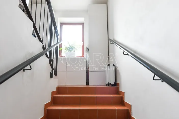 Prodej bytu 3+1, Jesenice, Platanová, 84 m2