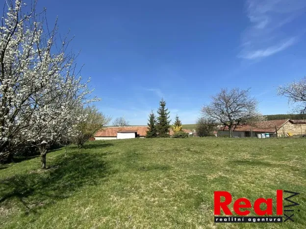 Prodej rodinného domu, Kulířov, 400 m2