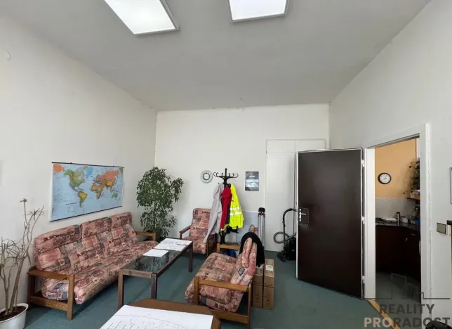 Pronájem kanceláře, Brno, Dominikánské náměstí, 57 m2