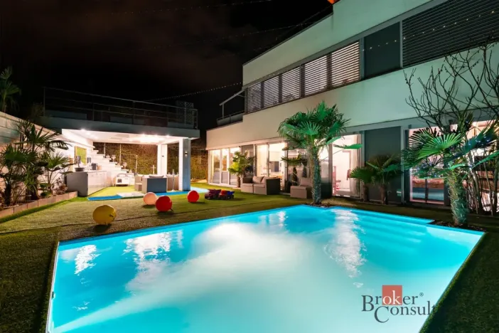 Prodej bytu 5+kk, Plzeň - Doubravka, Na Terasách, 128 m2