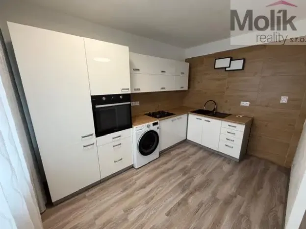 Pronájem bytu 3+1, Most, Česká, 62 m2