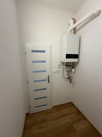 Pronájem bytu 2+kk, Praha - Žižkov, Křišťanova, 40 m2