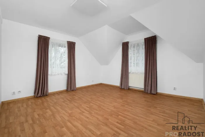 Prodej bytu 4+kk, Poděbrady, Budovcova, 110 m2