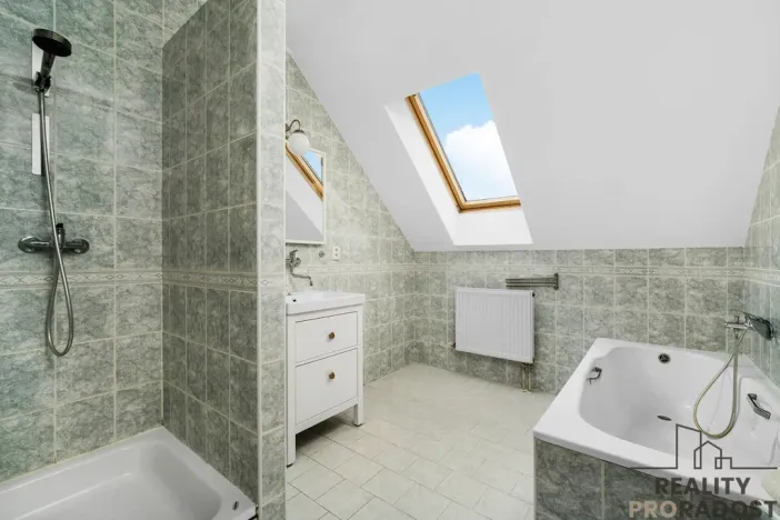 Prodej bytu 4+kk, Poděbrady, Budovcova, 110 m2