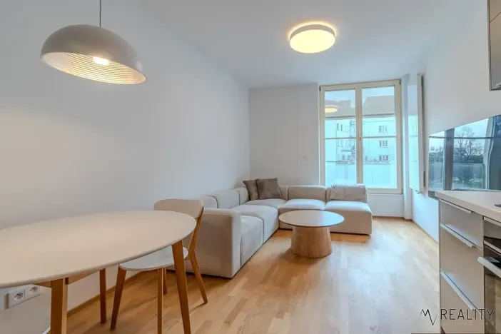 Pronájem bytu 2+kk, Ostrava, Dlouhá, 57 m2