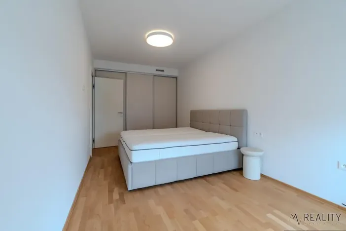 Pronájem bytu 2+kk, Ostrava, Dlouhá, 57 m2