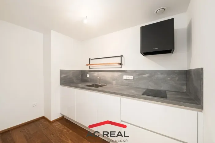 Prodej bytu 2+1, Vrchlabí - Hořejší Vrchlabí, Horská, 59 m2