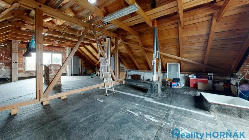 Prodej rodinného domu, Stádlec, 360 m2