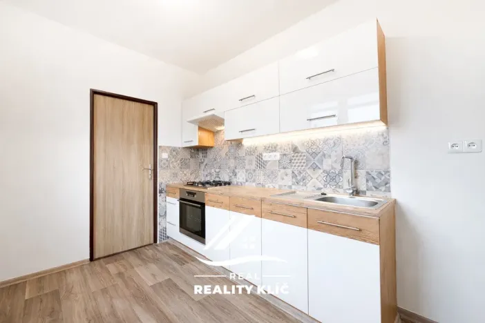 Pronájem bytu 2+1, Chuchelná, Komenského, 55 m2