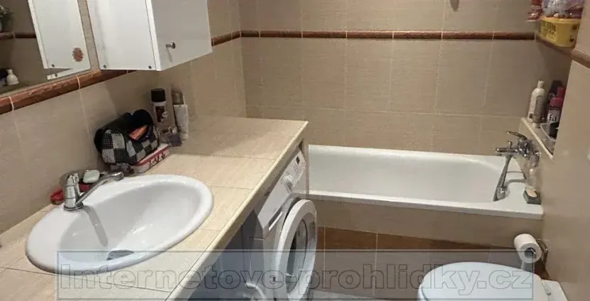 Pronájem pokoje, Praha - Kobylisy, Střelničná, 20 m2