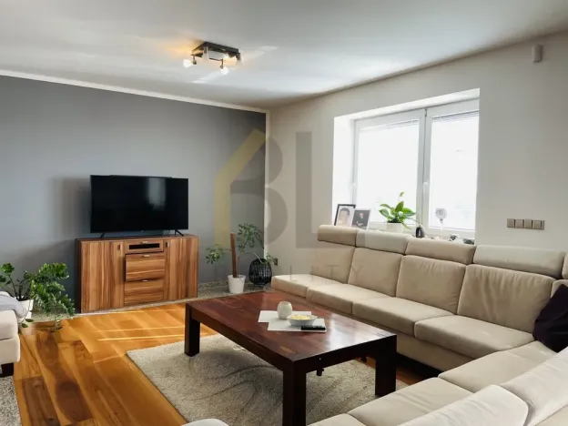 Prodej komerční nemovitosti, Břeclav, Široký dvůr, 1700 m2