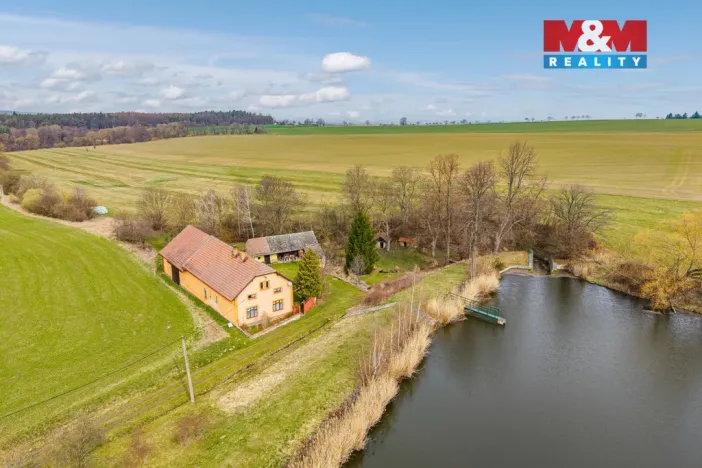 Prodej zemědělské usedlosti, Zásmuky - Nesměň, 161 m2