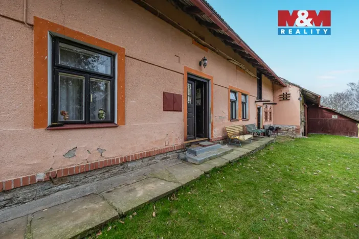 Prodej zemědělské usedlosti, Zásmuky - Nesměň, 161 m2