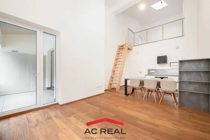 Prodej bytu 3+kk, Vrchlabí - Hořejší Vrchlabí, Horská, 73 m2