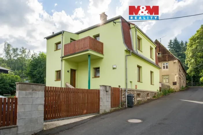 Prodej rodinného domu, Hrob, Horní, 149 m2