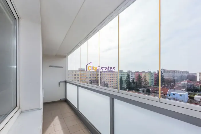 Prodej bytu 3+kk, Praha - Prosek, Lovosická, 67 m2
