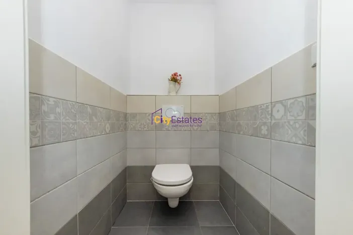 Prodej bytu 3+kk, Praha - Prosek, Lovosická, 67 m2