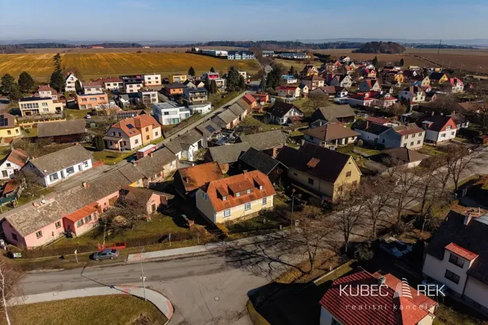 Prodej rodinného domu, Malšice, Lomská, 240 m2