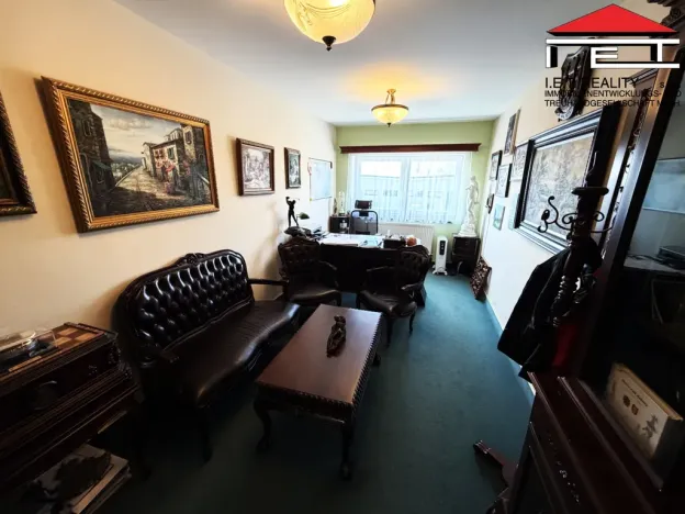 Prodej výrobních prostor, Bělá pod Bezdězem, Vazačka, 3500 m2