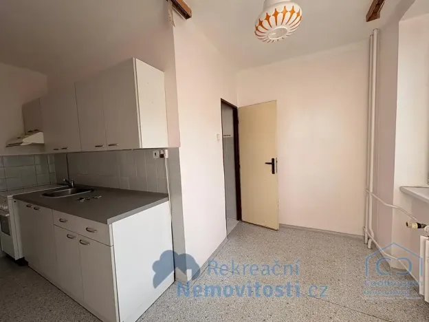 Prodej bytu 3+1, Teplice, Jaselská, 75 m2