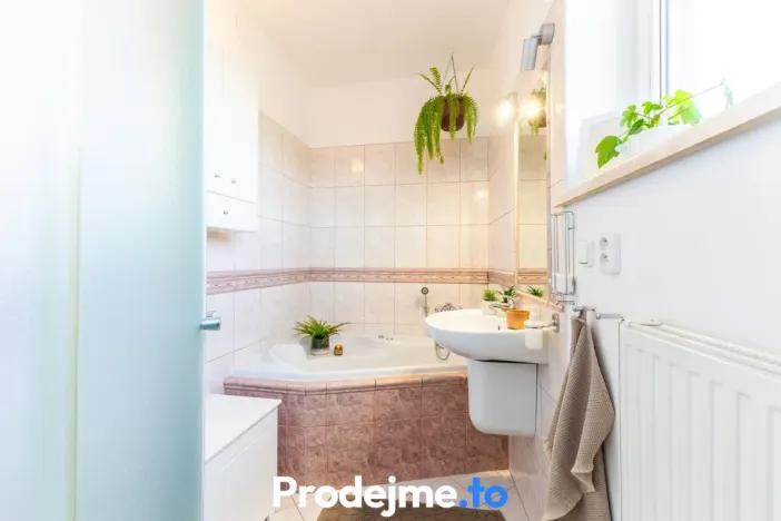 Prodej bytu 3+1, Brno, Za Kněžským hájkem, 79 m2