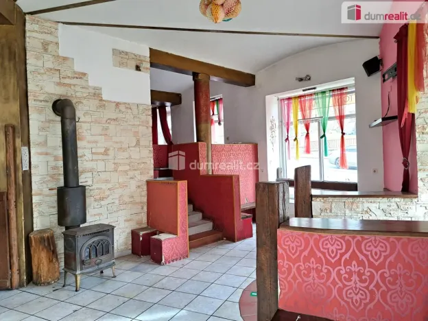 Prodej obchodního prostoru, Ústí nad Labem - Ústí nad Labem-centrum, Masarykova, 126 m2